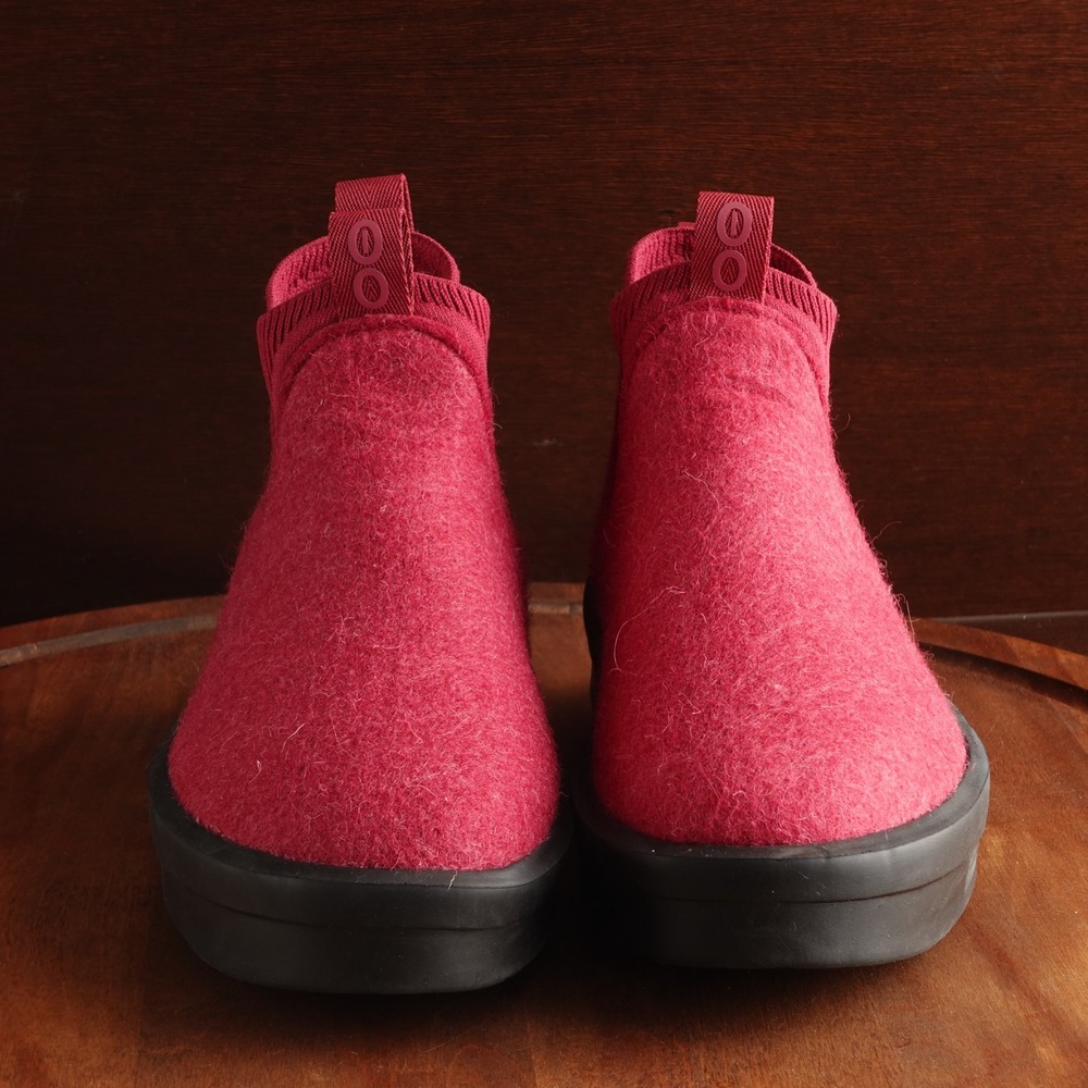 OOFOS Boot WMS SZ 7 Pink Red OOmega Londoner Wool Blend Comfort Recovery Chelsea - Picture 3 of 12